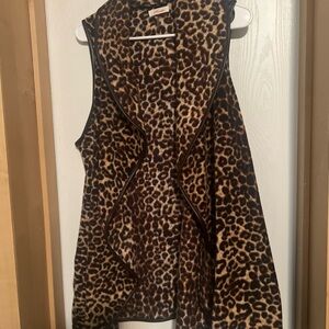 Leopard vest